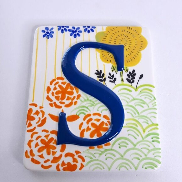 Anthropologie Floral Decorative Hanging Ceramic Tile Monogram "S" Home Decor - Picture 1 of 3